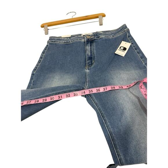 KanCan Signature Ultra High Rise Extreme Flare Jeans Medium Wash Womens 29X34 - Picture 11 of 11